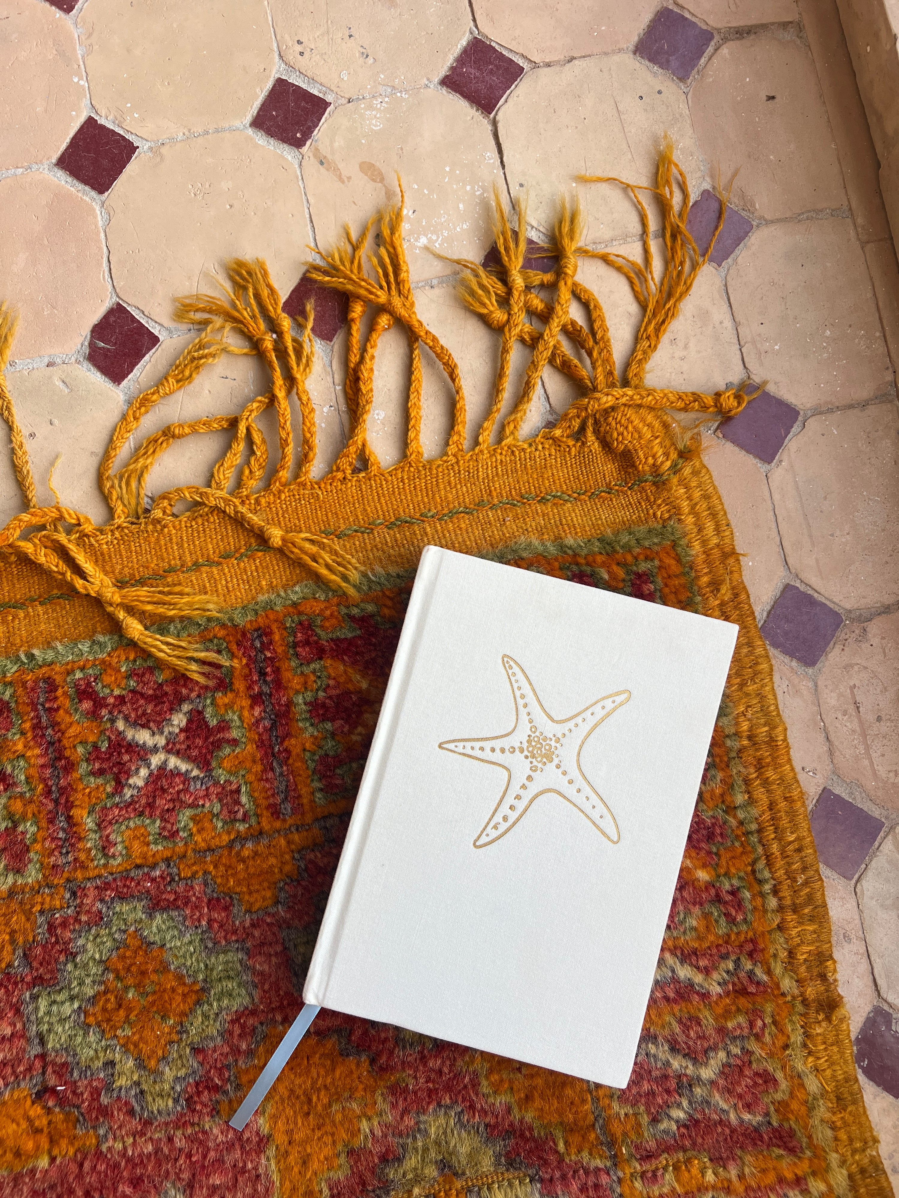 The SunDaze Surf Journal